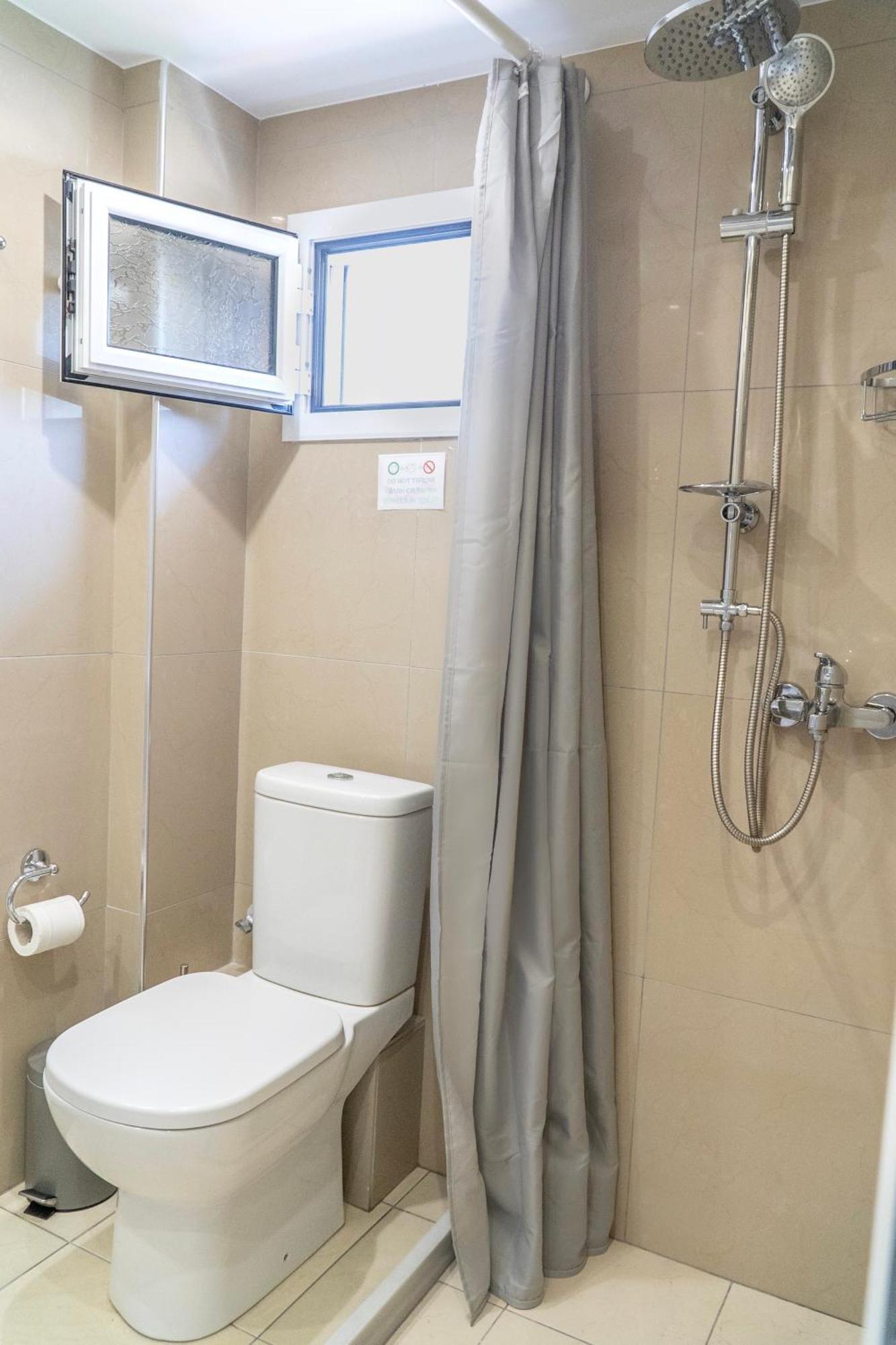 Rondo'S Hotel Himarë Dış mekan fotoğraf