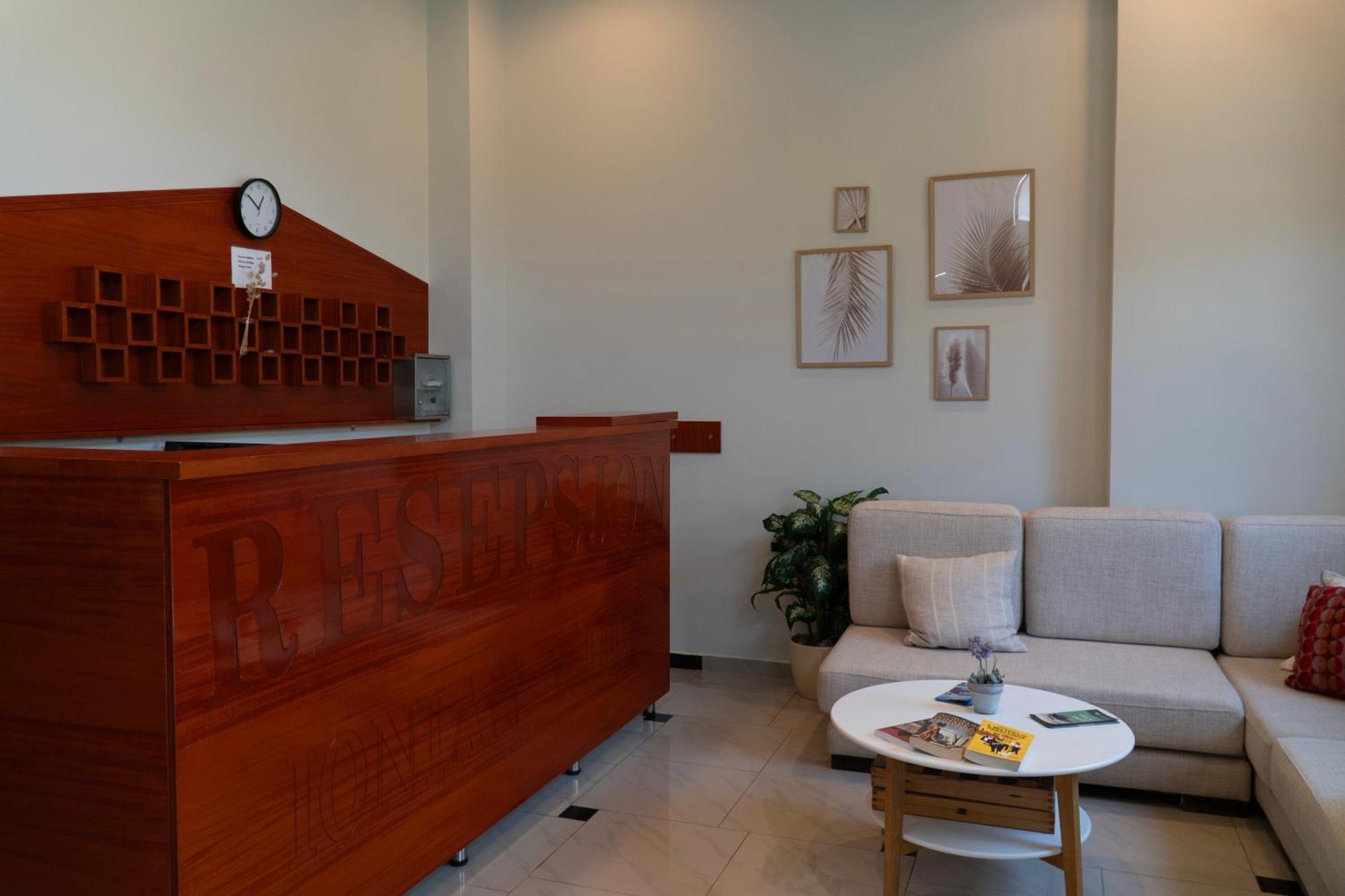 Rondo'S Hotel Himarë Dış mekan fotoğraf