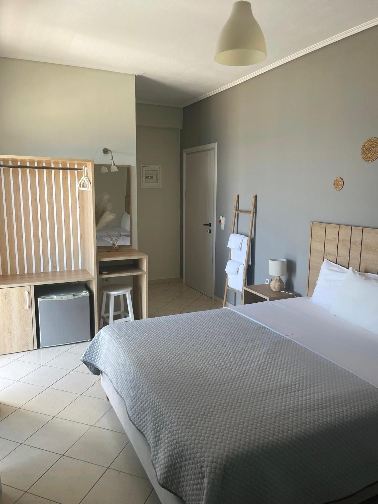 Rondo'S Hotel Himarë Dış mekan fotoğraf