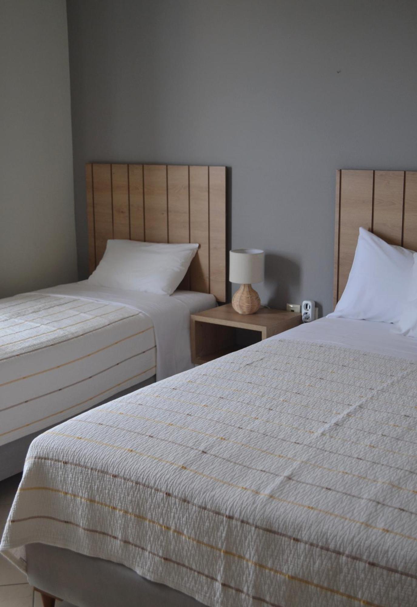 Rondo'S Hotel Himarë Dış mekan fotoğraf